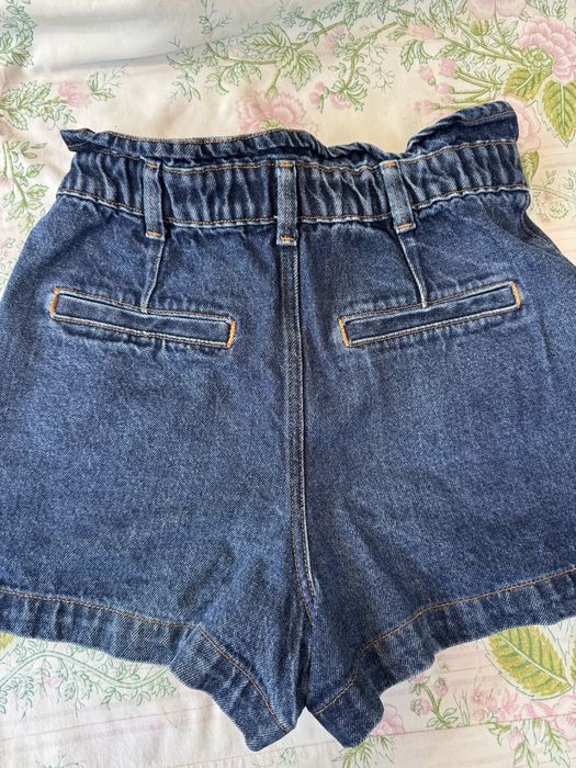 Pantaloni scurti Zara 36