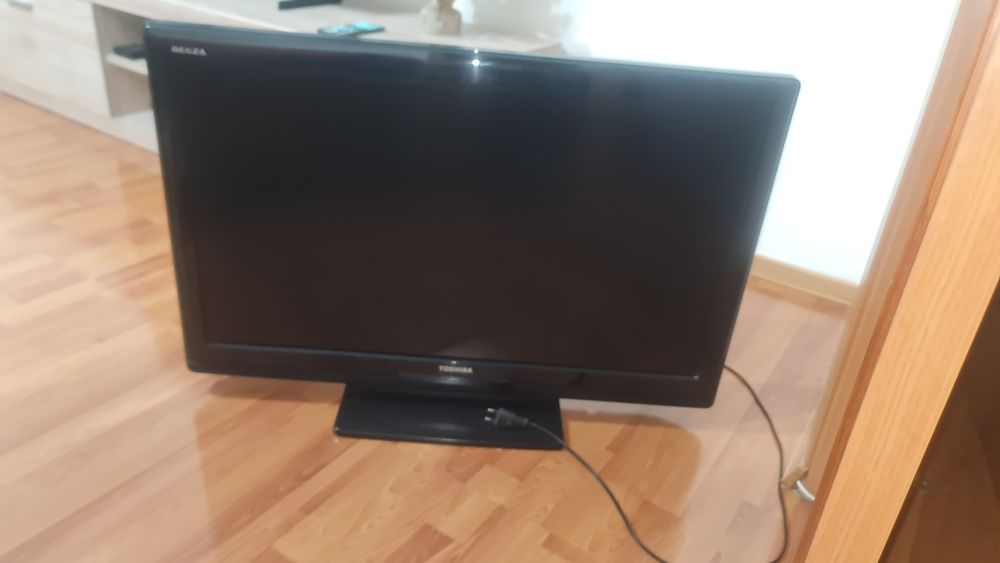 Продам телевизор