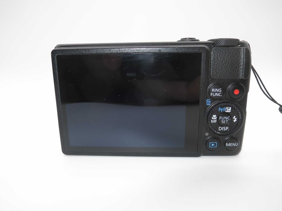 Canon PowerShot S120 ултра компактен полупрофесионален цифров фотоапарат, дигитална камера, тъч скринм, WI-FI,  RAW формат, Full-HD видео - ОТЛИЧЕН!