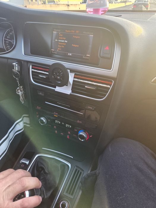 Audi a4 b8.5 suport telefon magnetic magsafe