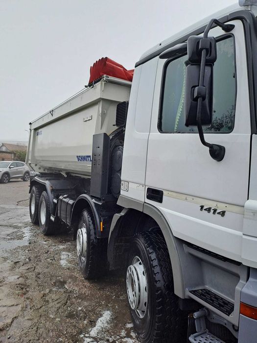 Vând Mercedes Actros 8×4