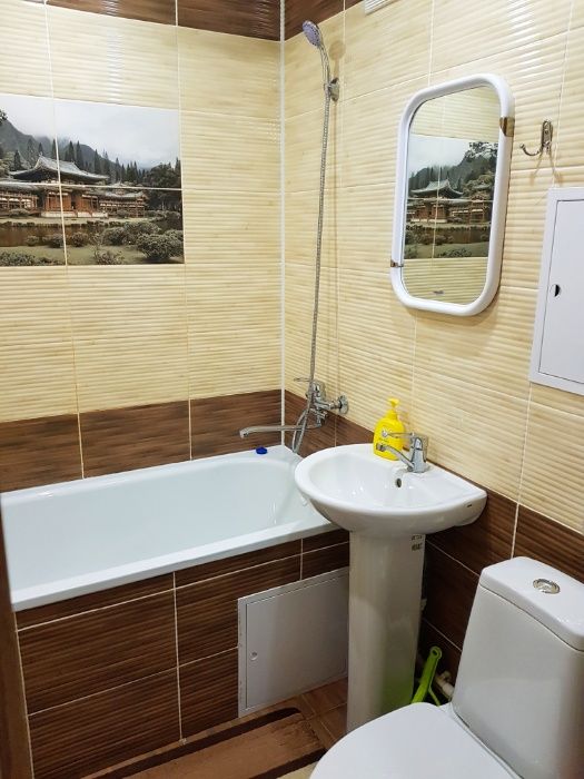 Естая 56 (Гор.сад, ЦУМ)