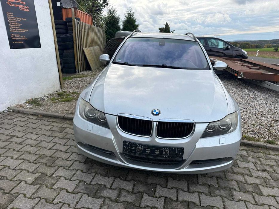 BMW serie 3, model 320i din 2006, Combi, stare buna!