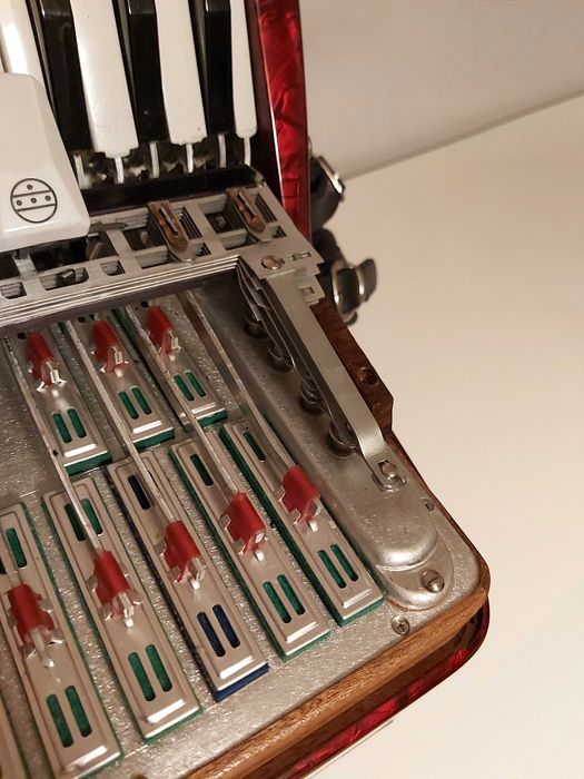 Акордеон Scandalli 96 баса