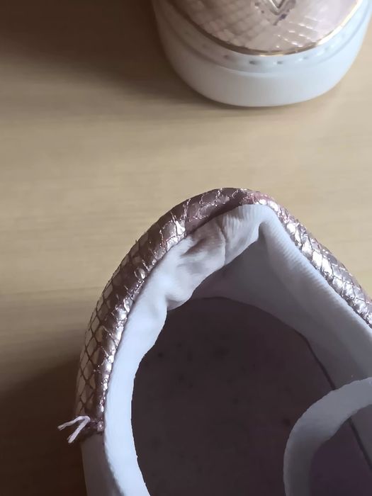 Кожени  кецове Guess