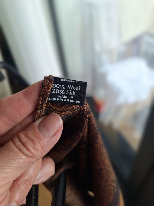 Esarfa  din  matase   vintige