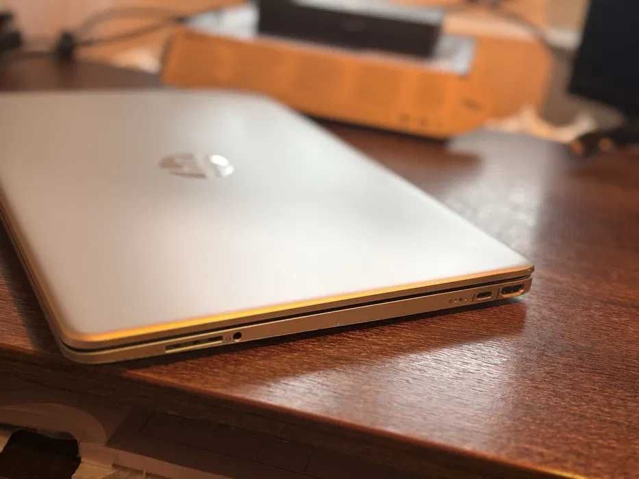 Laptop HP 15s | Intel i7 Gen 12 (i7-1255U) | 16GB RAM