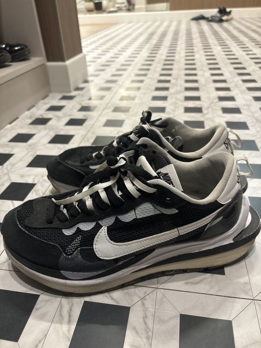 Nike sacai vaporwaffle