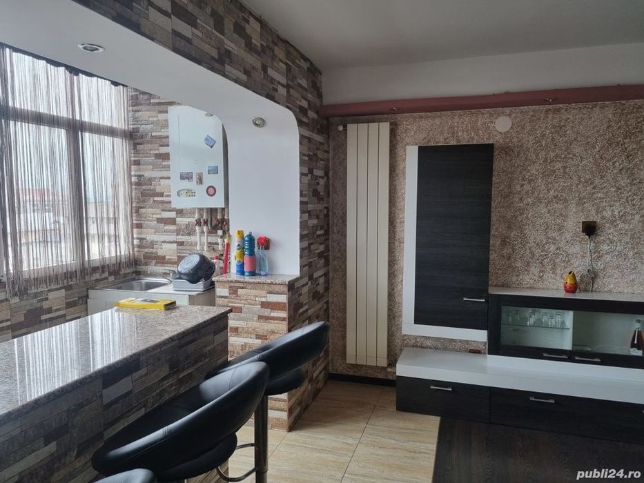 Inchiriez apartament targu jiu