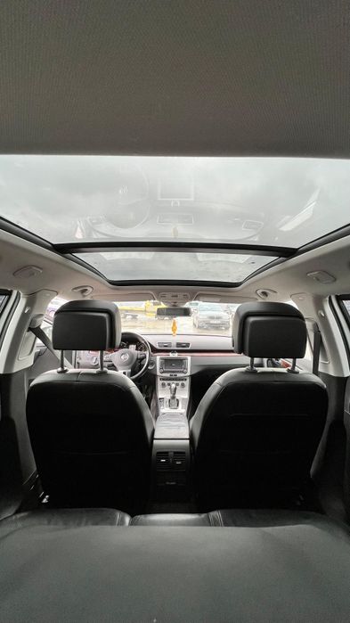 VW Passat B7 Panoramic R Line