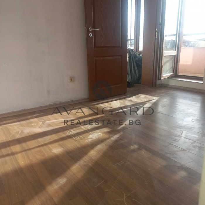 Продава се Двустаен апартамент в Пловдив, Център - 77 кв.м за 1723 €/кв.м - Снимка #1