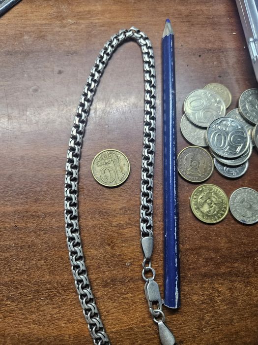 Продам серебряную цепь