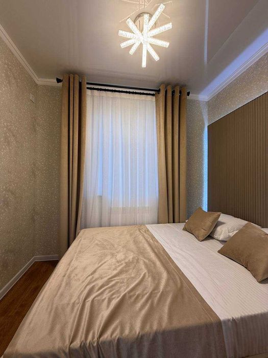 Продаётся 2/2/4 Буюк Ипак Йули Новый евро ремонт Ориентир: 171 школа