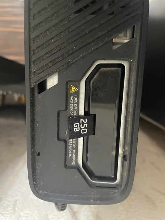 XBOX360e подарок на НГ