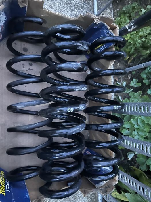 Оригинални пружини BMW e90 xdrive