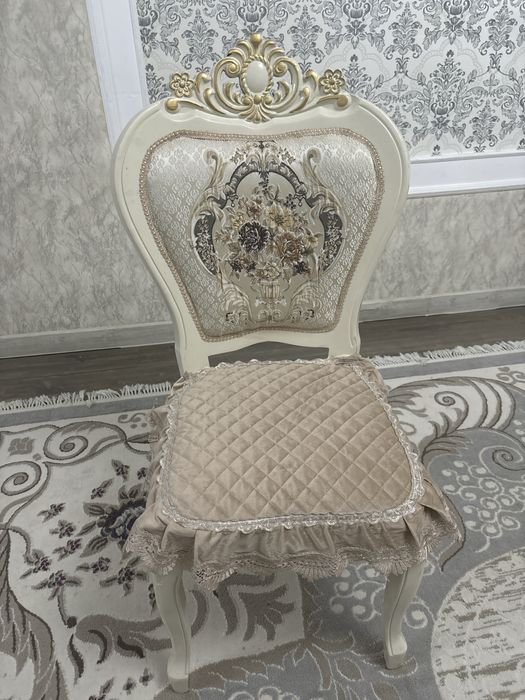 Продам стуля для гостиной