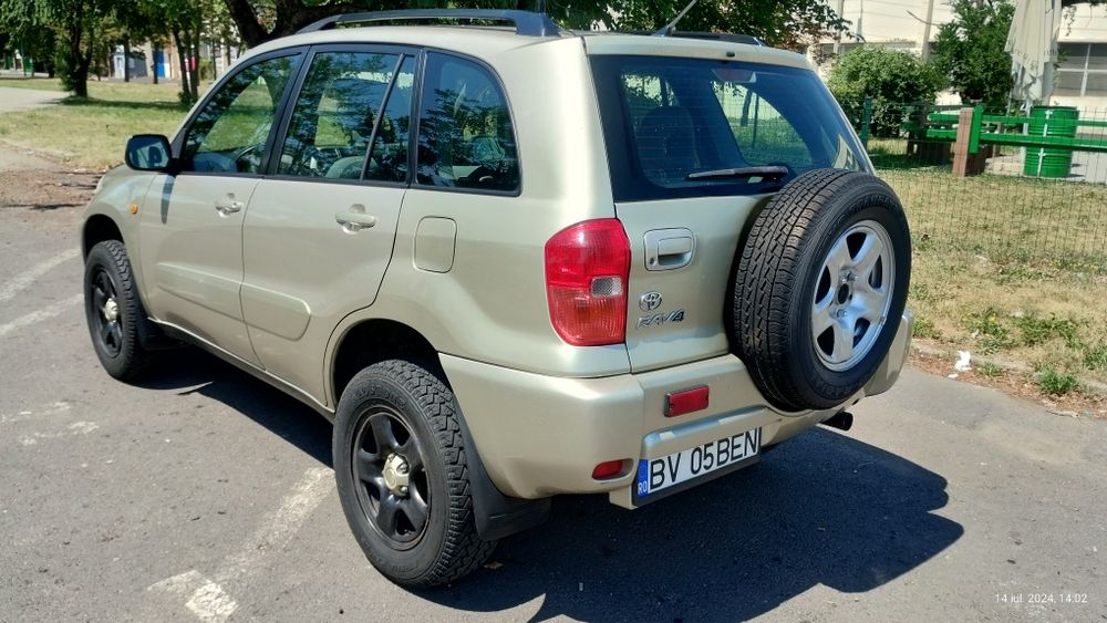 Toyota RAV4 an fabricație 2001
