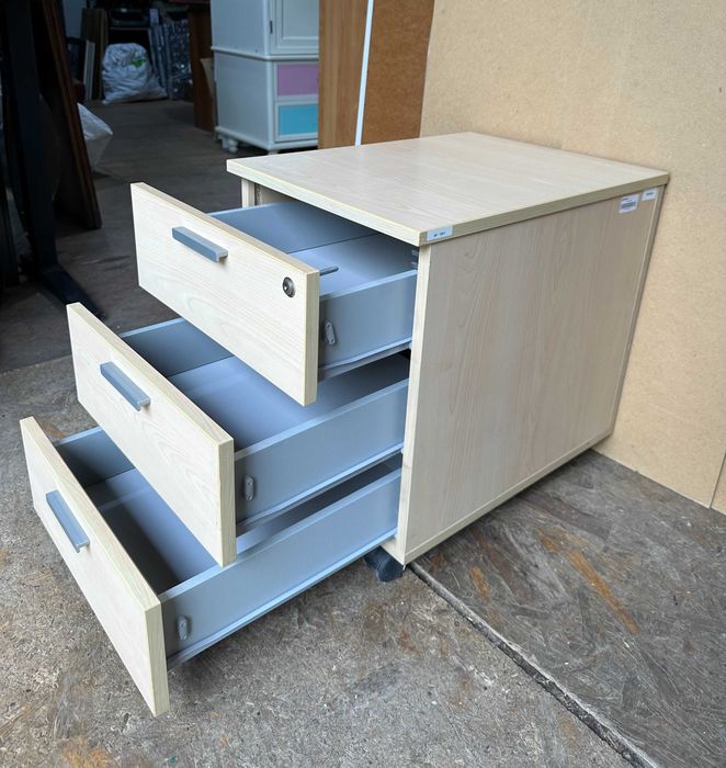 Stoc 100 buc Rollbox birou cu 3 sertare si rotile; Mic Dulap pentru birou; Fiset; Casetiera