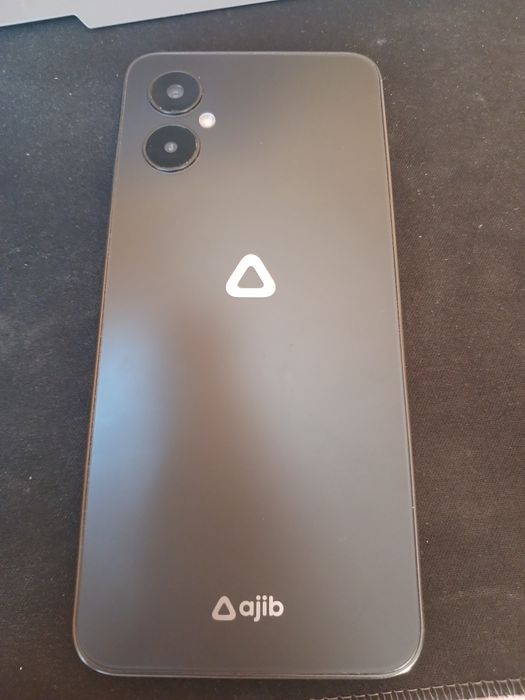 Telefon sotiladi yaxshi