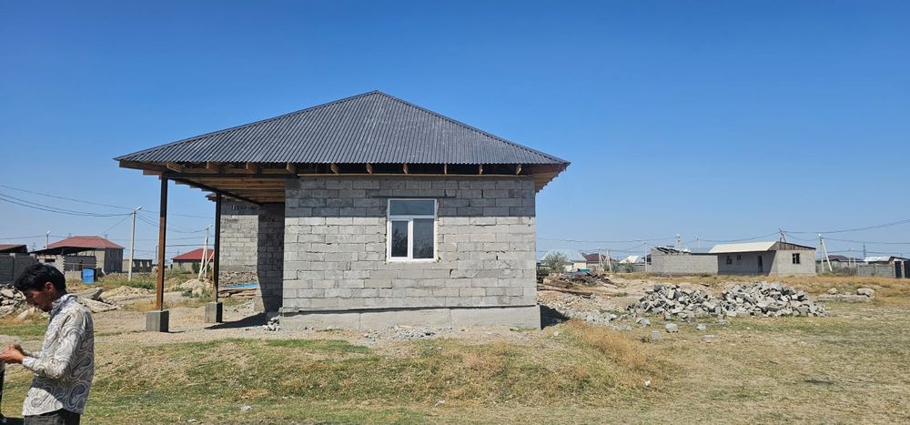 Продаётся дом в мкр.Шанырак,  г.Тараз