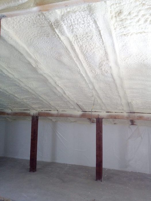 Izolatii cu spuma poliuretanică/pod/acoperiș-Firma Autorizată