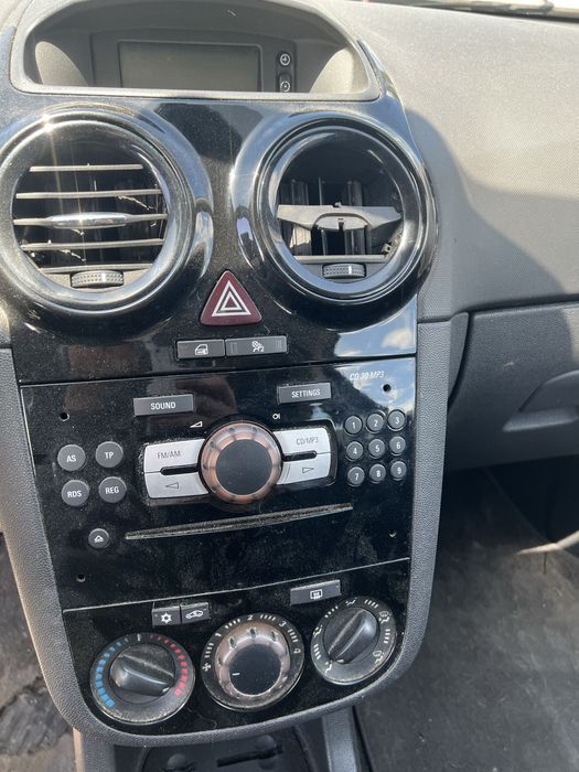 Opel Corsa D 1.3CDTi 2010г. На Части