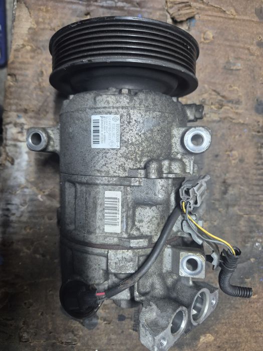 Compresor ac clima renault megane 3 euro 5 cod 8200939386a