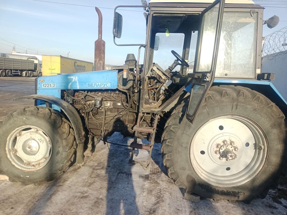 Беларусь МТЗ 1221