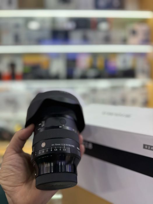 Sigma 24-70mm F2.8 DG DN II Art