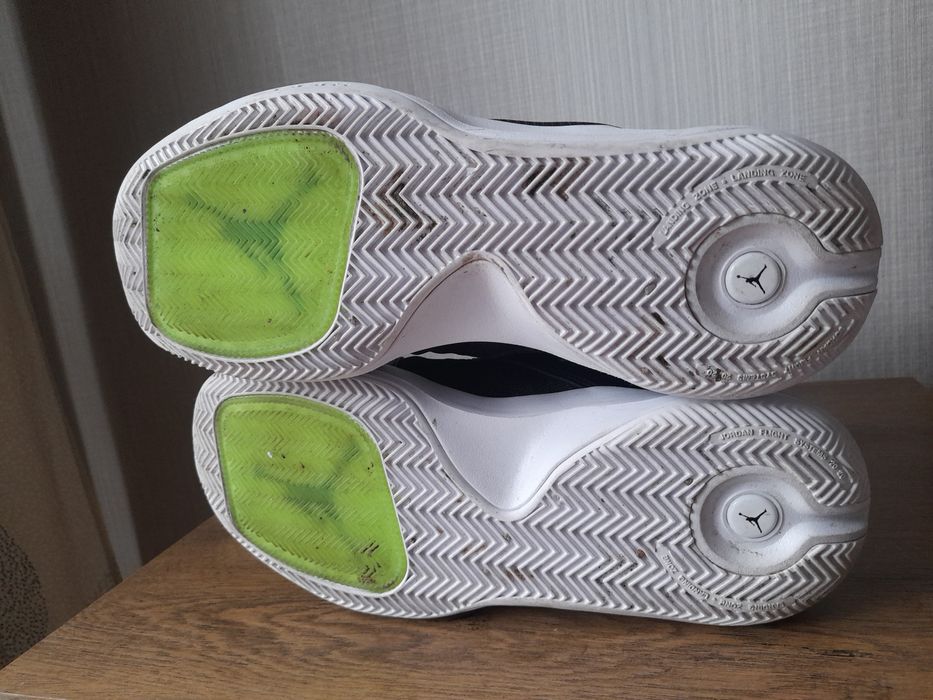 Jordan кецове 45 номер.