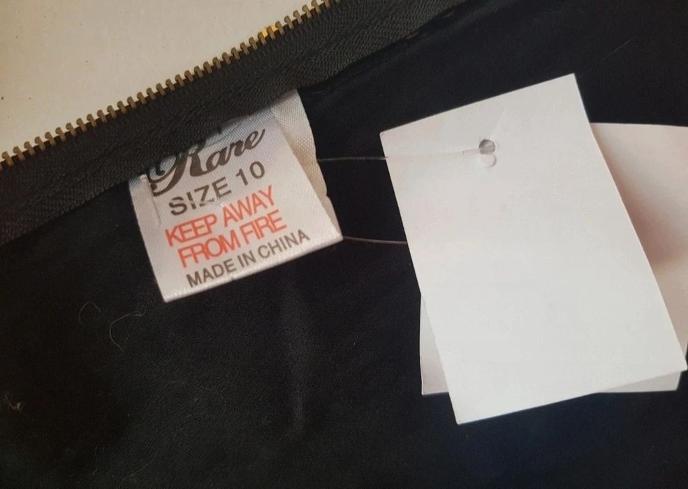 Top cu paiete, corset nou