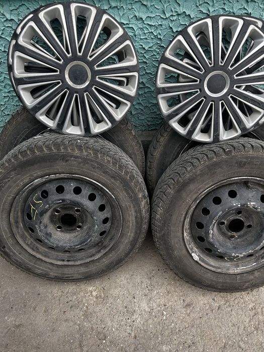 Vand 4 roti de iarna