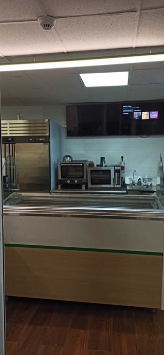 Locatie Burger delivery & take away de vanzare