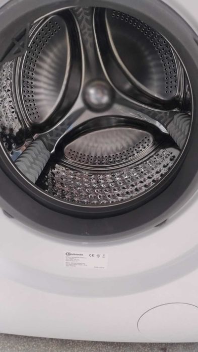 А+++ Нова Пералня машина Bauknecht 9 кг 1400 об/мин AquaStop ZEN мотор