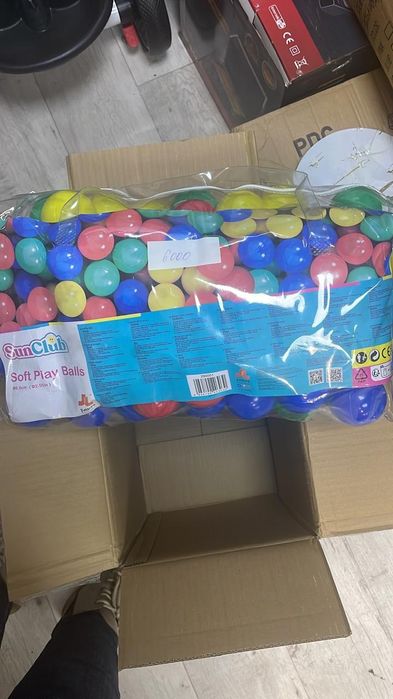 Игрушки шарики продается