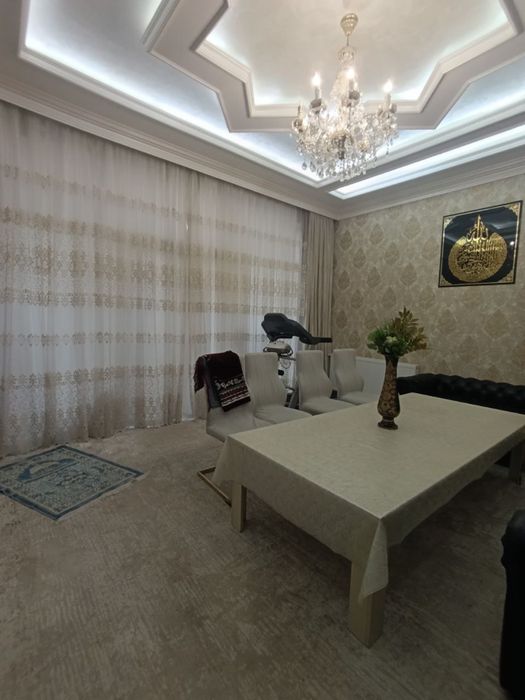 Сотилади Мойкоргонда 6 сотих 9 та хона