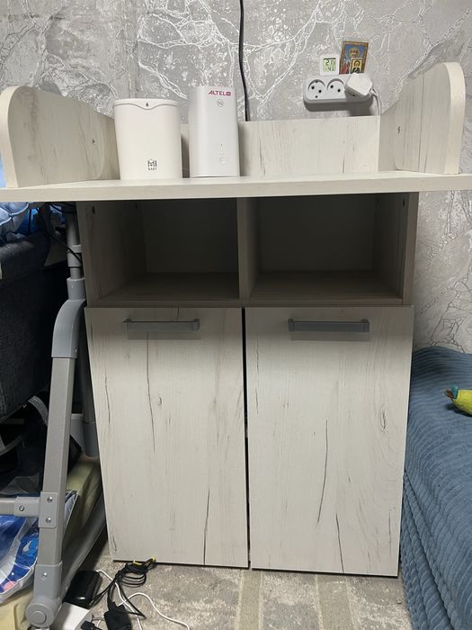 Продам пеленальны стол