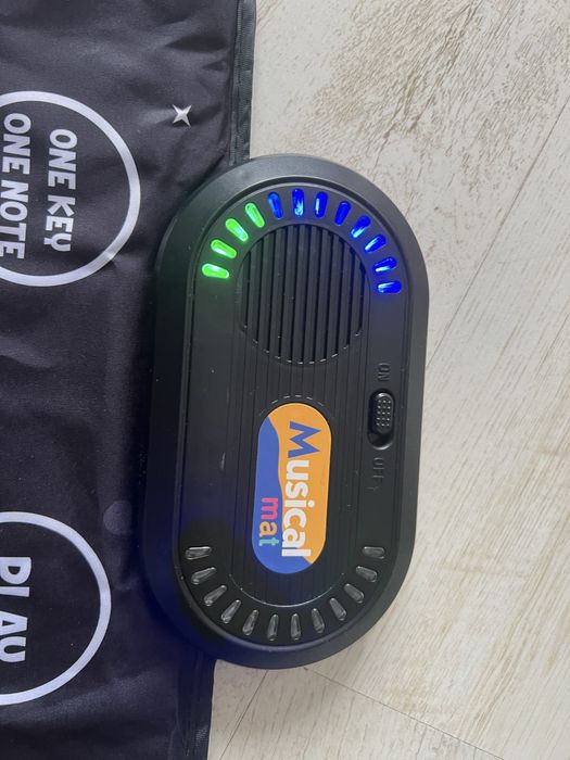 Пиано за под с много функции