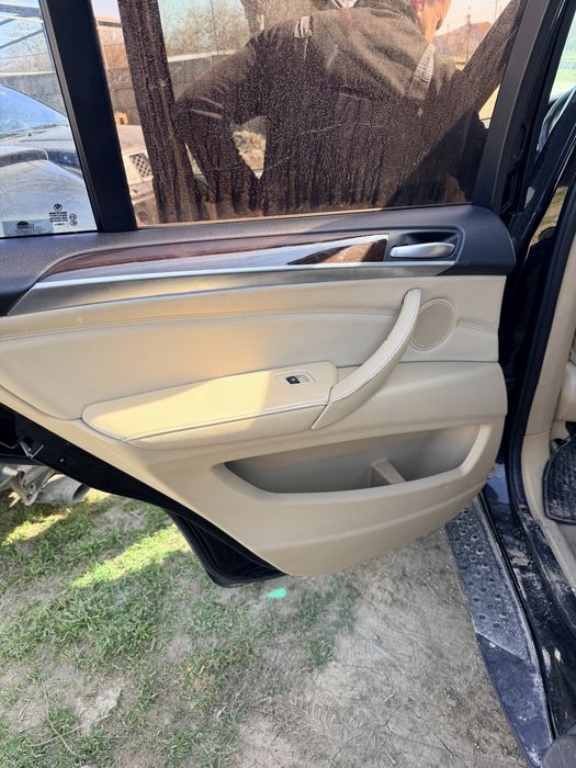 Fete usi bmw x5 e70 plansa bord bmw x5 e70 scaune fata bmw x5 e70