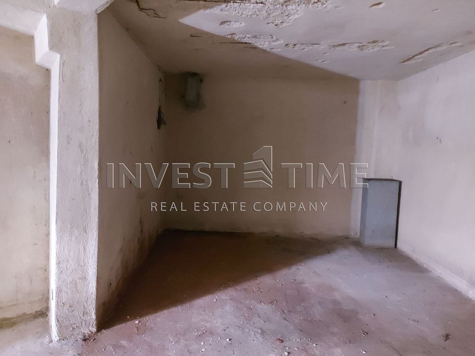 Продава се Склад в Варна, Лятно кино Тракия - 61 кв.м за 574 €/кв.м - Снимка #2