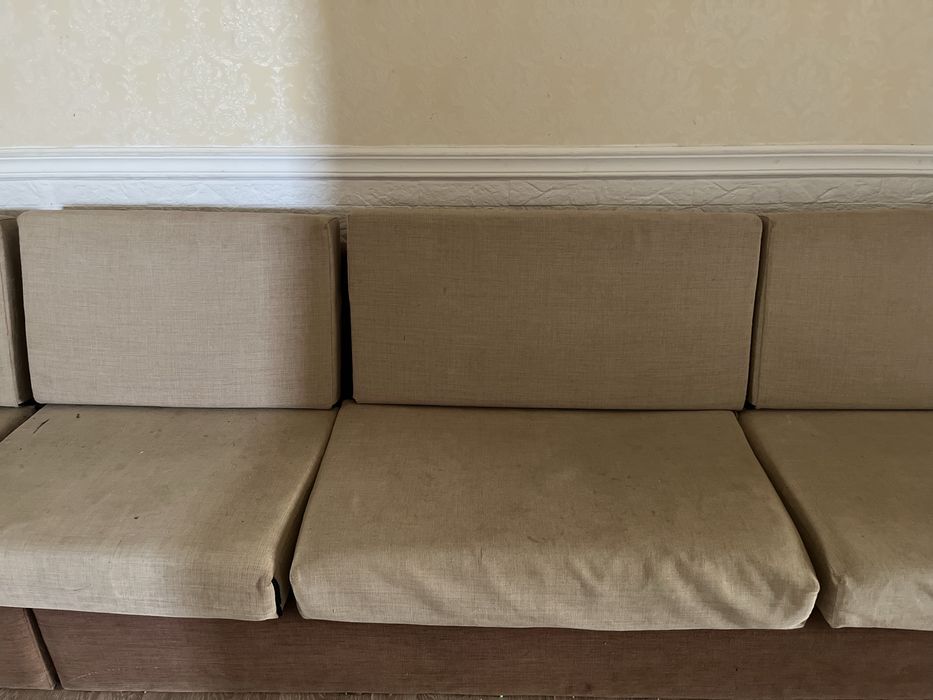 Угловой диван …..