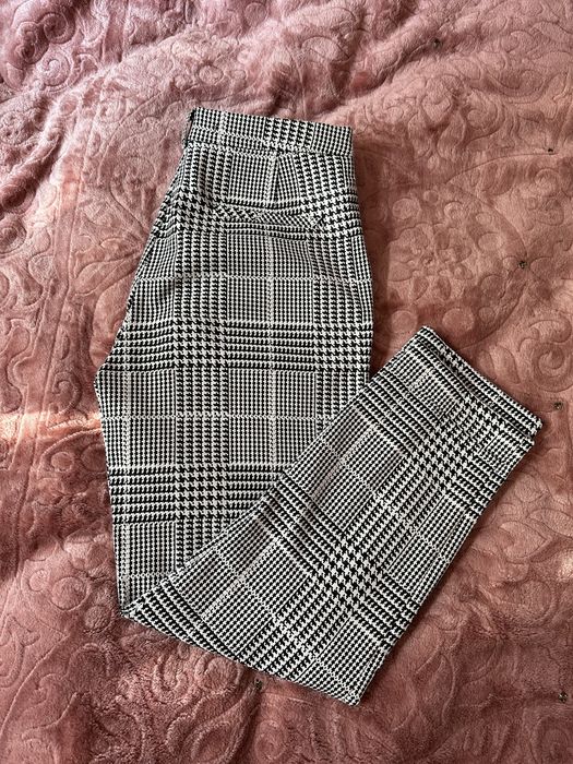 Женские брюки в клетку