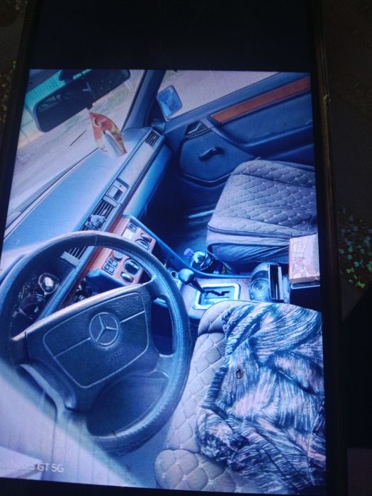 Продам Мерседес  124.автомат