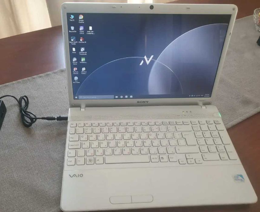 Лаптоп Sony VAIO VPC