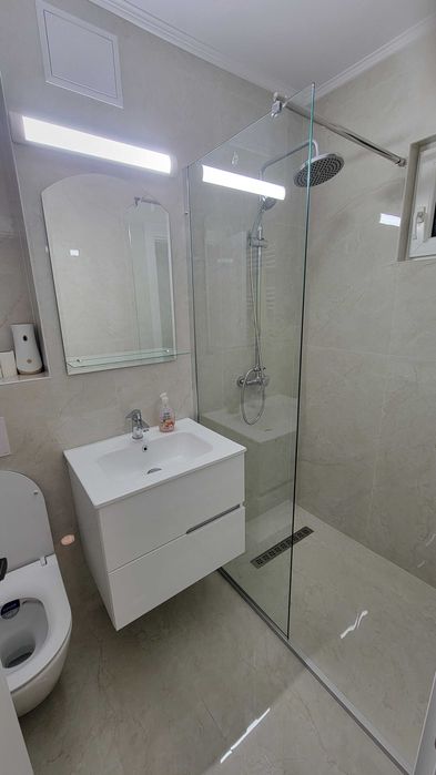 Inchiriez apartament doua camere, zona Mihai Viteazul