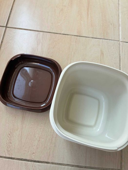 Кутия Tupperware