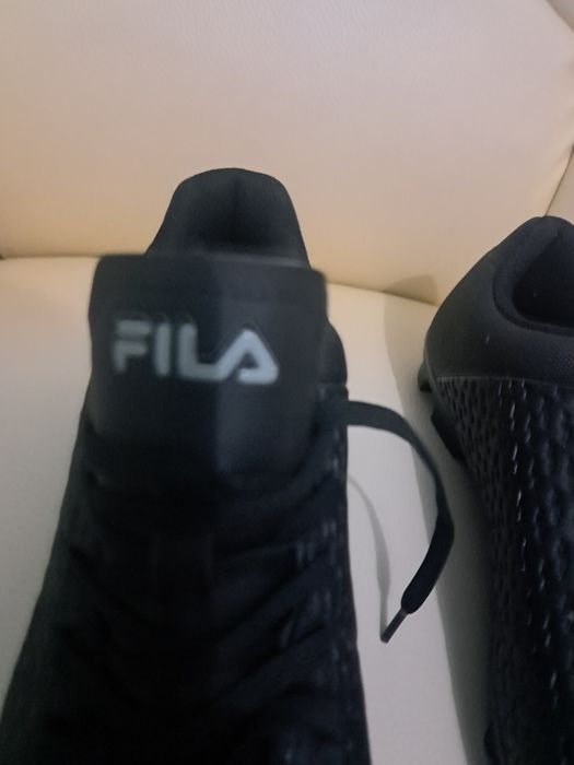 Pantofi de fotbal nr 43