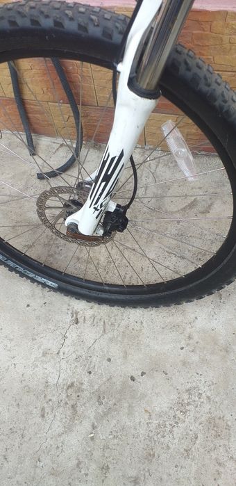 Bicicletă  Mountani Bike Specialized