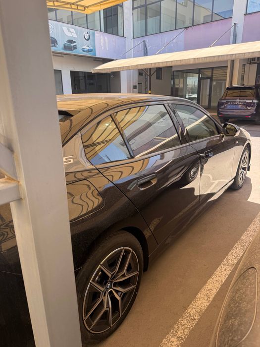 BMW i5 35L M -Sport 2024 yil