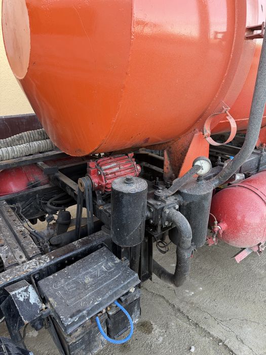 Isuzu assenizator zavod